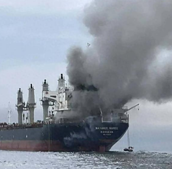 金价下跌 霍尔木兹海峡再度中断引发通胀担忧